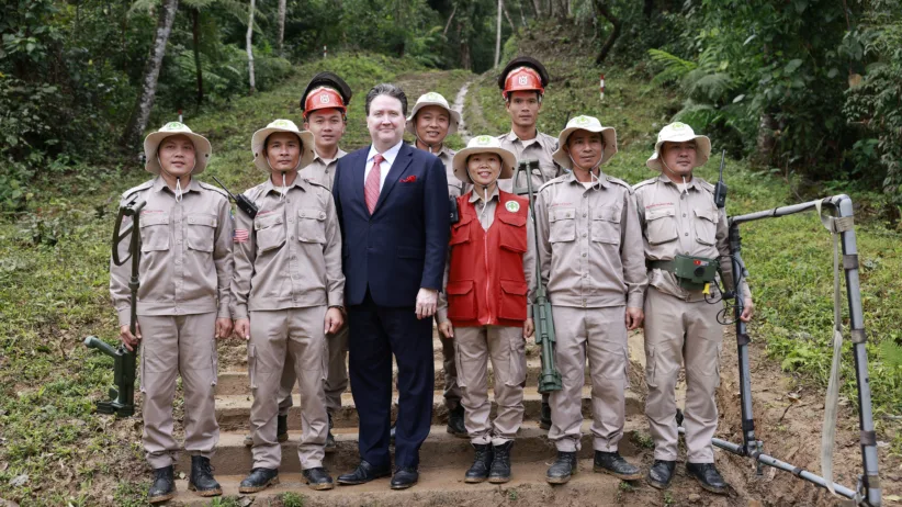 243 NPA Hue US Ambassador visit 2